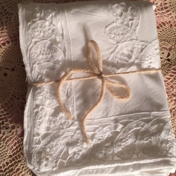 Welcome to 1916 Stanford Street! - Picture 8 of 13